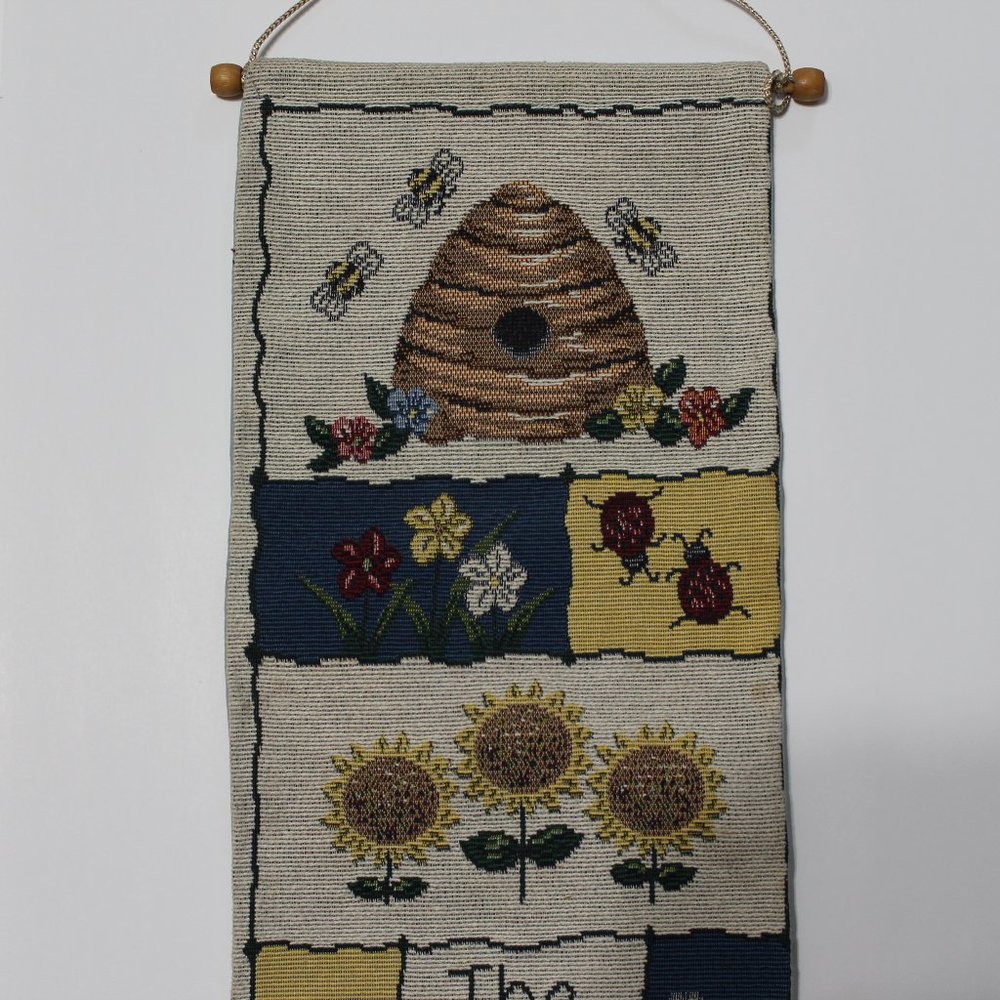 Country Style Bird's & Bee's Banner
